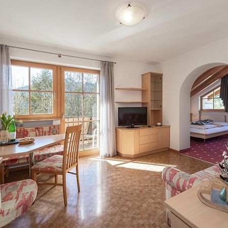 Trinnerhof- Hof Chalets Und Obsthof Mit Zimmer Natz-Schabs Εξωτερικό φωτογραφία