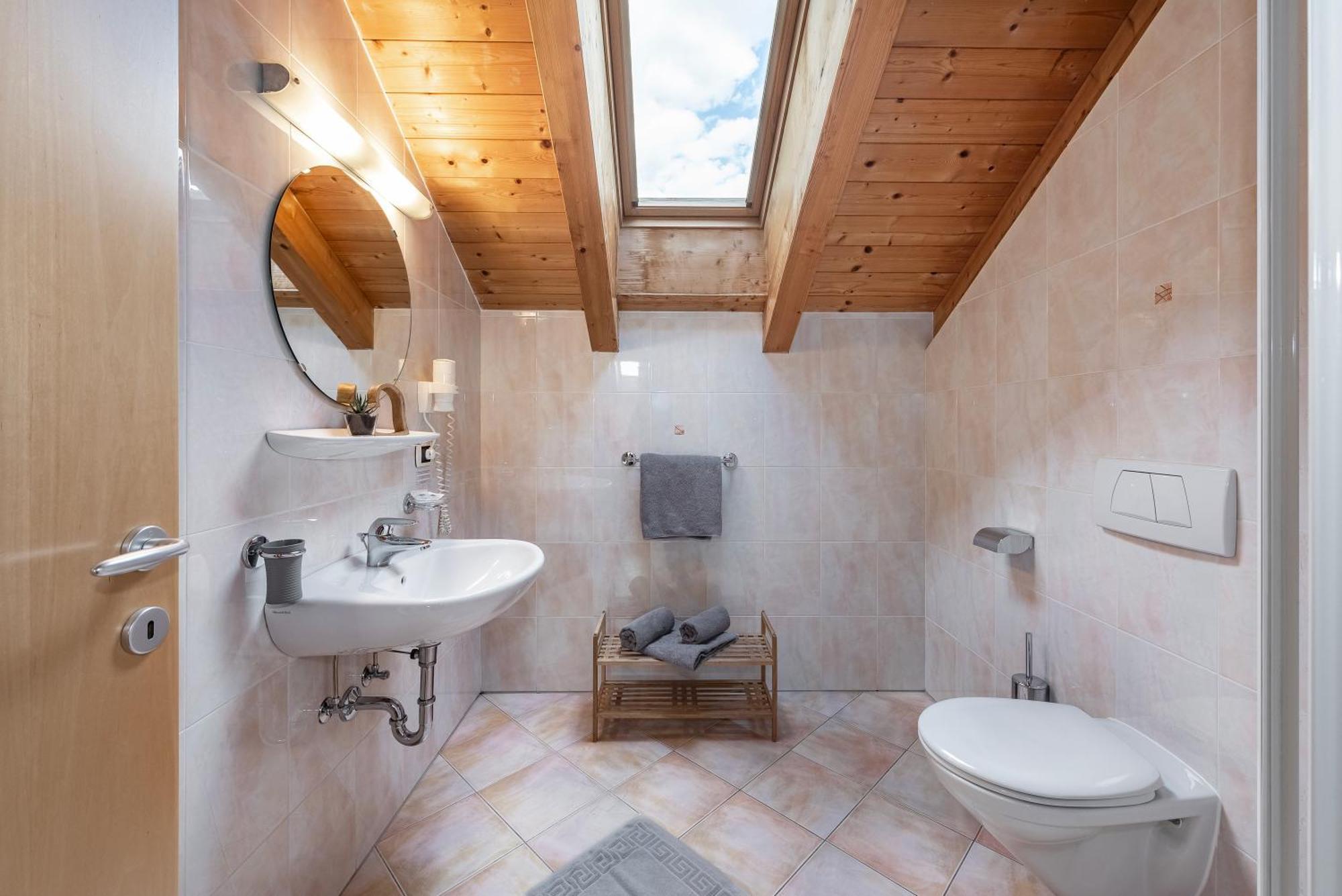 Trinnerhof- Hof Chalets Und Obsthof Mit Zimmer Natz-Schabs Εξωτερικό φωτογραφία