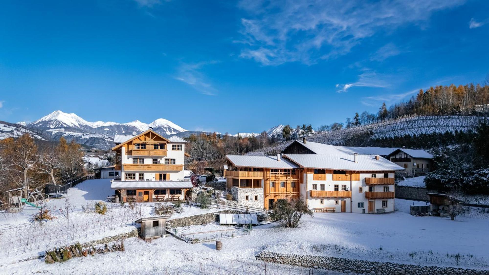 Trinnerhof- Hof Chalets Und Obsthof Mit Zimmer Natz-Schabs Εξωτερικό φωτογραφία