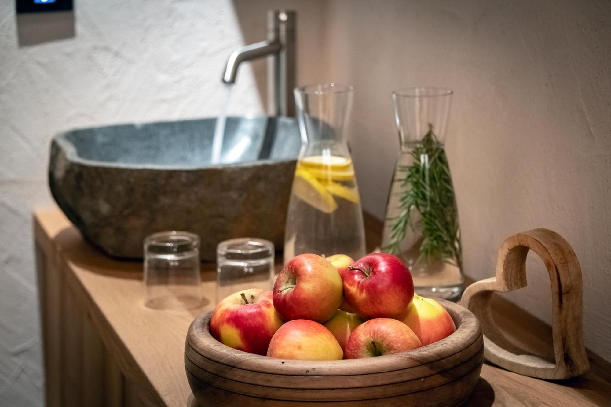 Trinnerhof- Hof Chalets Und Obsthof Mit Zimmer Natz-Schabs Εξωτερικό φωτογραφία