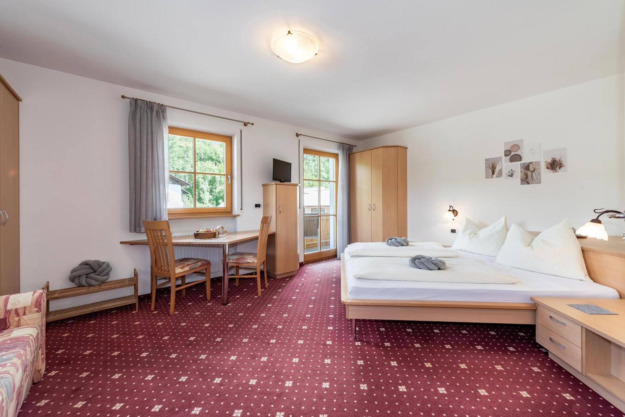 Trinnerhof- Hof Chalets Und Obsthof Mit Zimmer Natz-Schabs Εξωτερικό φωτογραφία
