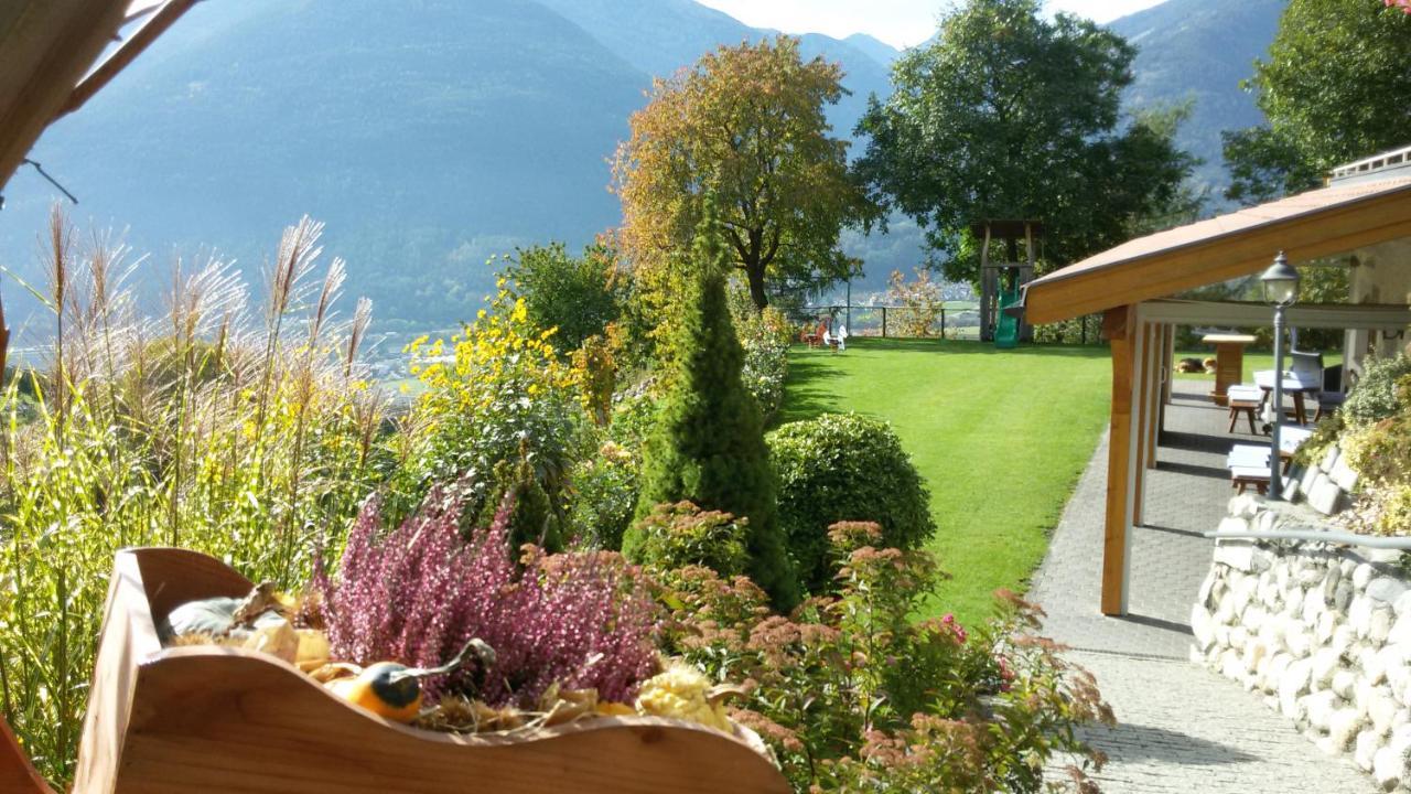 Trinnerhof- Hof Chalets Und Obsthof Mit Zimmer Natz-Schabs Εξωτερικό φωτογραφία